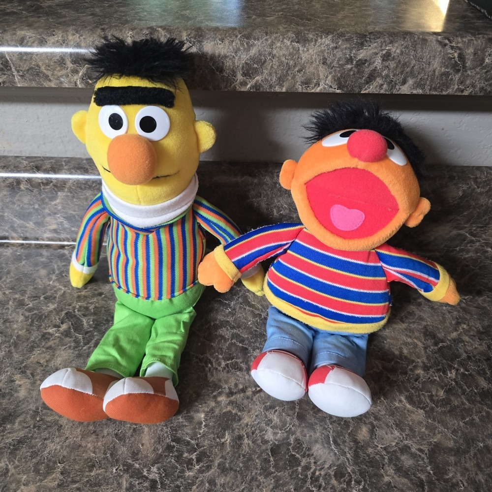 2003 Sesame Street Bert and Ernie A Plush Doll Set Brand New With Tags